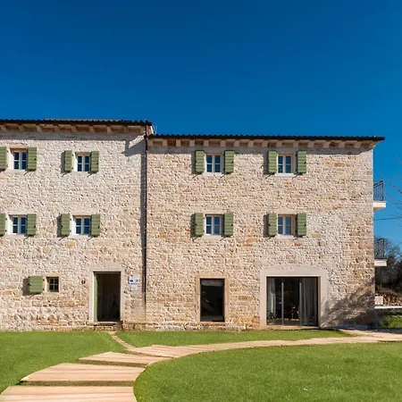 Paladnjaki Villa